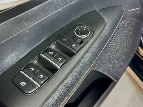 Used 2023 Kia Forte GT-Line w/ GT-Line Premium Package FWD image 7