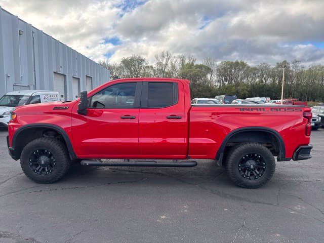 Used 2019 Chevrolet Silverado 1500 Custom Trail Boss w/ Custom Convenience Package AWD/4WD image 5