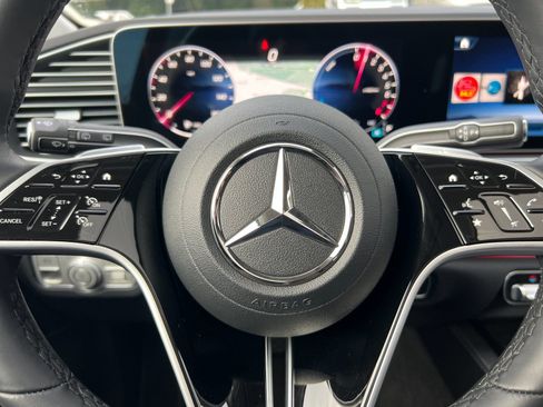 Certified 2025 Mercedes-Benz GLE 450e 4MATIC image 24