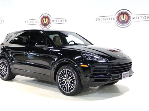 Used 2022 Porsche Cayenne Platinum Edition AWD/4WD image 6