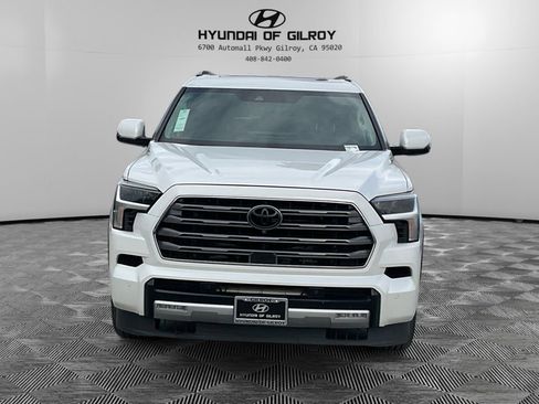 Used 2023 Toyota Sequoia Limited image 2