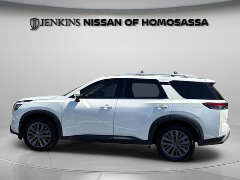 Certified 2023 Nissan Pathfinder SL w/ SL Premium Package image 9