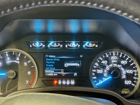 Used 2019 Ford F150 XLT w/ Equipment Group 302A Luxury image 12