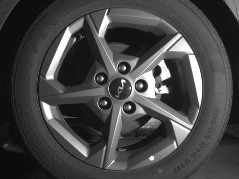 Used 2025 Kia K4 FWD image 11