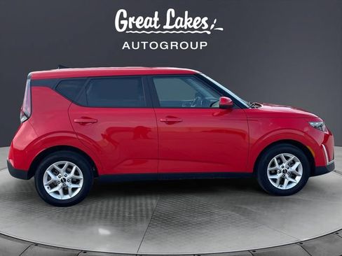 Used 2024 Kia Soul S FWD image 6