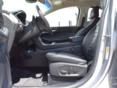 Used 2020 Ford Edge SEL AWD/4WD image 10
