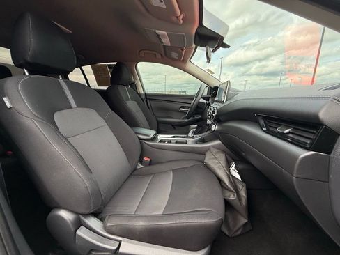 Used 2022 Nissan Sentra SV FWD image 21