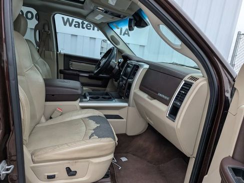 Used 2015 RAM 2500 Laramie image 19