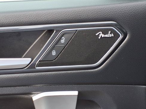 Used 2024 Volkswagen Tiguan SEL R-Line AWD/4WD image 17