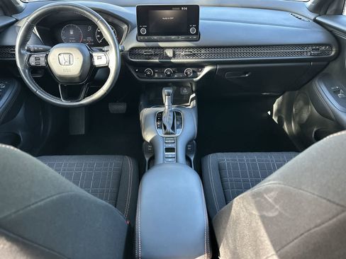 Used 2024 Honda HR-V Sport image 19