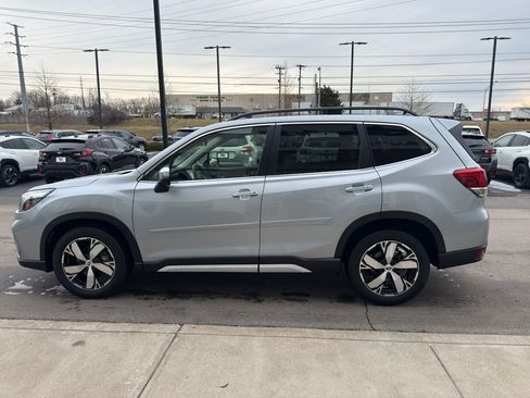 Used 2020 Subaru Forester Touring image 6