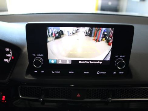 Used 2023 Honda Civic Sport image 14