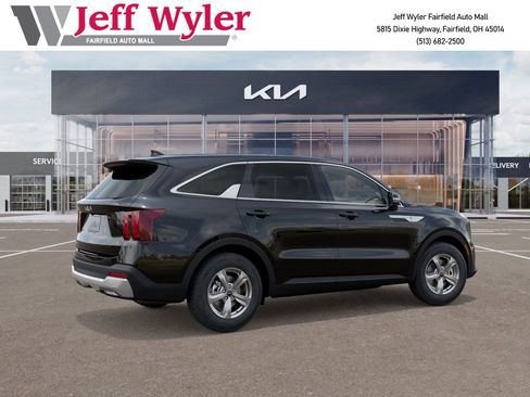 New 2026 Kia Sorento LX image 7