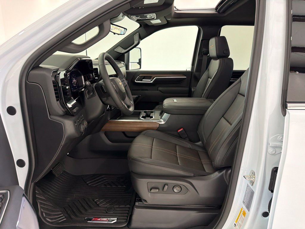 New 2026 Chevrolet Silverado 2500 High Country w/ Technology Package AWD/4WD image 18