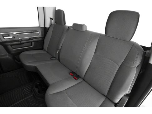 Used 2019 RAM 2500 Big Horn w/ Black Appearance Package AWD/4WD image 8