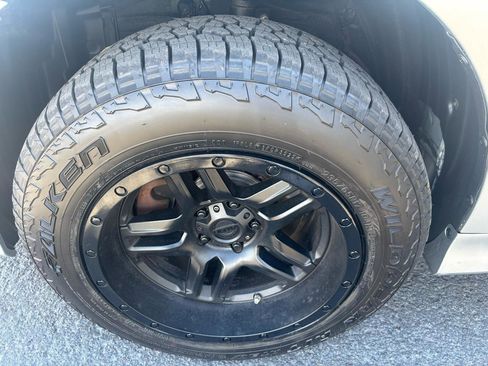Used 2019 Toyota Sienna Limited Premium w/ Carpet Mat Package AWD/4WD image 16