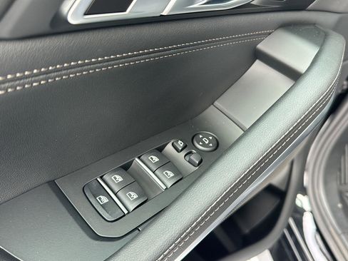 New 2026 BMW X6 xDrive40i image 28