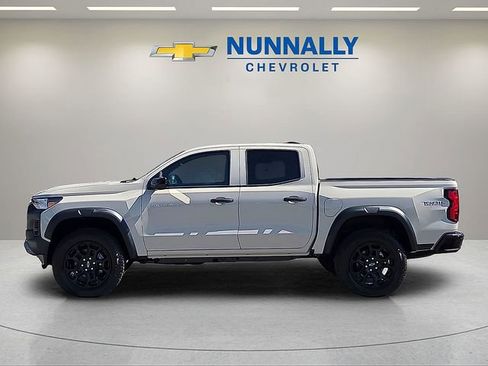 New 2026 Chevrolet Colorado Trail Boss AWD/4WD image 2