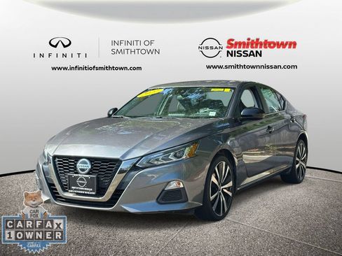 Used 2022 Nissan Altima 2.5 SR AWD/4WD image 3