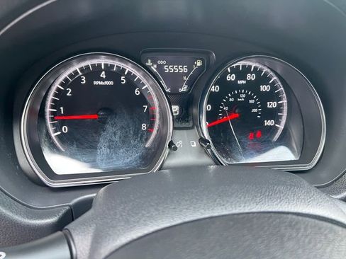 Used 2019 Nissan Versa SV FWD image 14