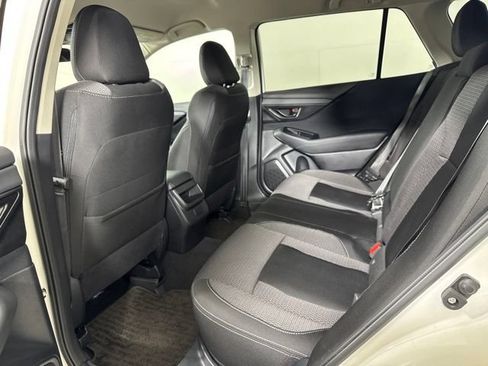 Used 2024 Subaru Outback AWD/4WD image 12