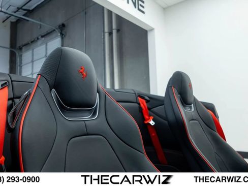 Used 2022 Ferrari Portofino M RWD image 81