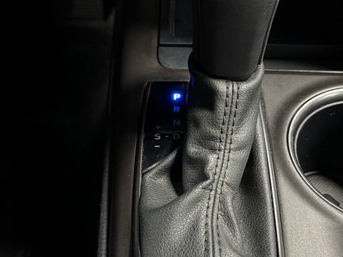 Used 2023 Toyota Camry SE FWD image 36