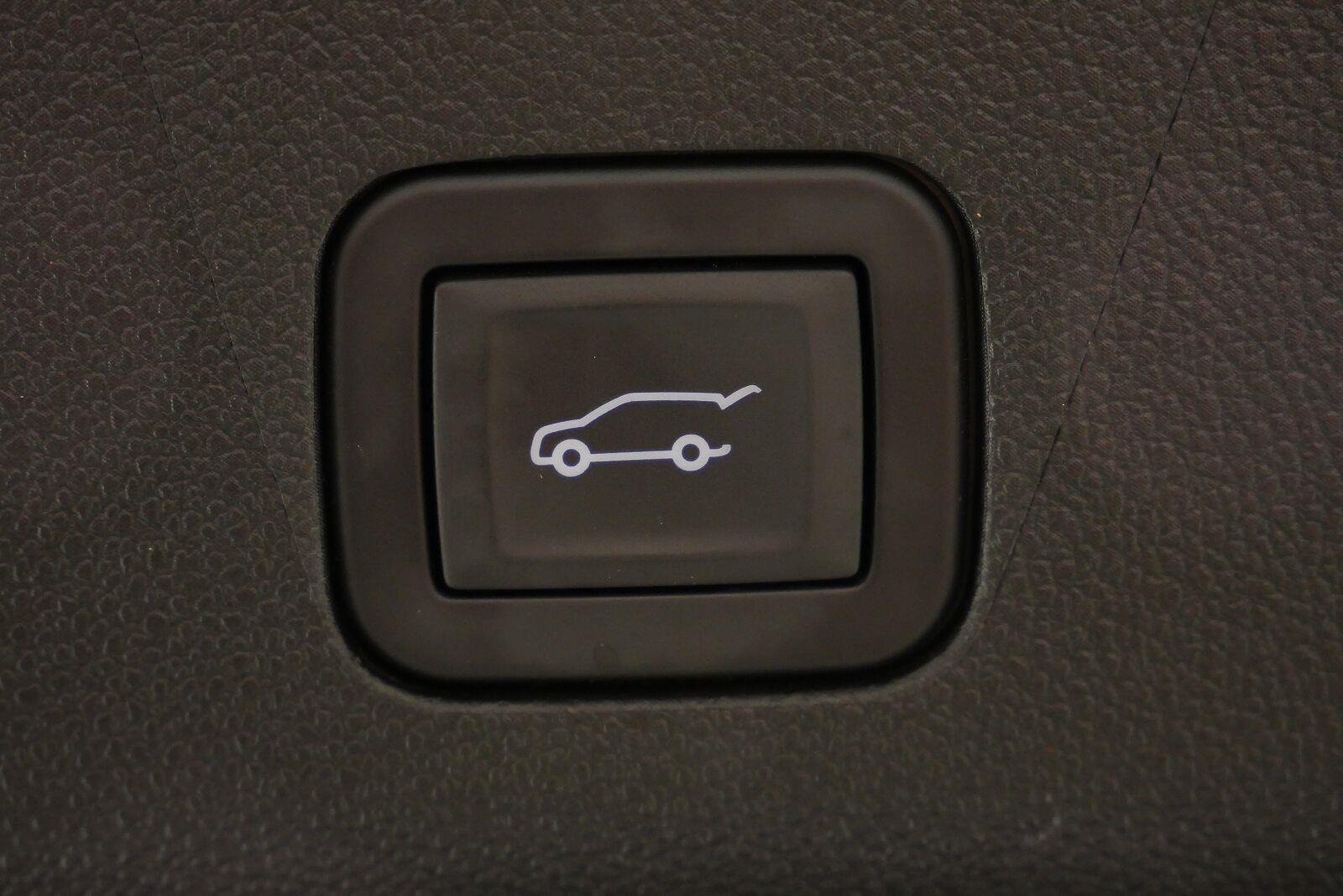 Used 2025 Chevrolet Tahoe RST w/ Comfort Package AWD/4WD image 28