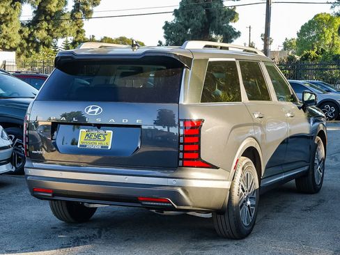 New 2026 Hyundai Palisade Blue SEL 8P image 4