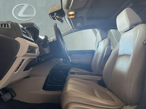 Used 2019 Honda Odyssey Touring image 9