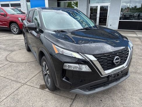 Used 2023 Nissan Rogue SV AWD/4WD image 2