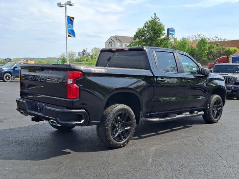 Used 2023 Chevrolet Silverado 1500 LT Trail Boss w/ Protection Package AWD/4WD image 6