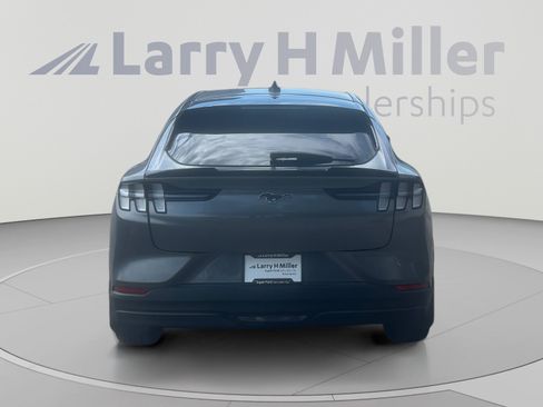 Used 2021 Ford Mustang Mach-E Select w/ Comfort/Technology Package AWD/4WD image 4