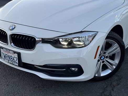 Used 2017 BMW 330i Sedan w/ Driver Assistance Package image 3