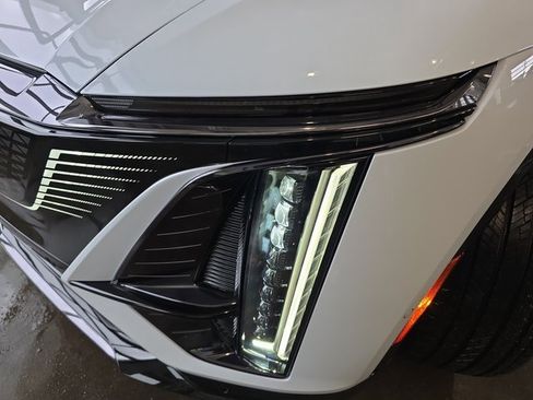 New 2026 Cadillac Lyriq Premium Sport image 32