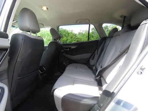 Used 2020 Subaru Outback Limited AWD/4WD image 20