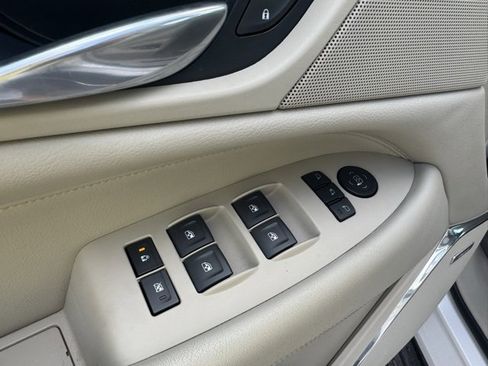 Used 2018 Cadillac Escalade Luxury w/ LPO, Radiant Package image 21