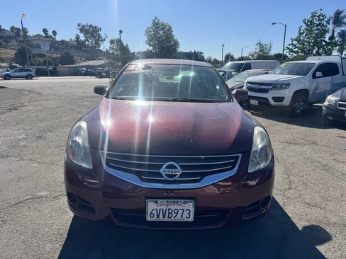 Used 2012 Nissan Altima 2.5 S FWD image 2