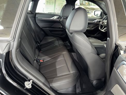 Certified 2025 BMW M440i image 12