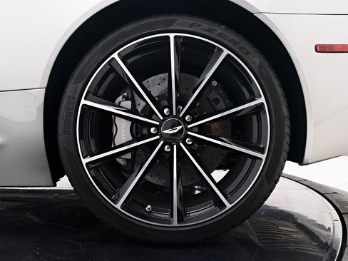 Used 2016 Aston Martin DB9 GT image 43