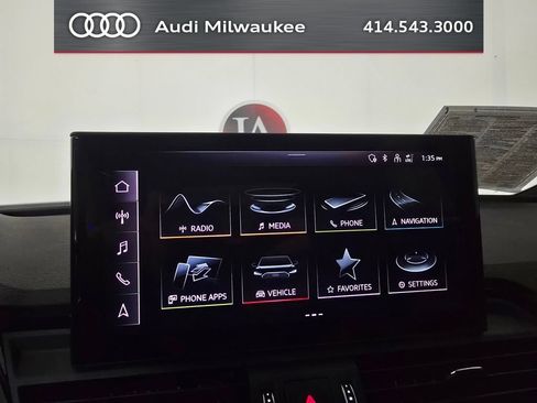 Used 2023 Audi SQ5 Premium Plus w/ Premium Plus Package AWD/4WD image 26