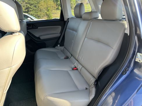 Used 2014 Subaru Forester 2.5i image 12