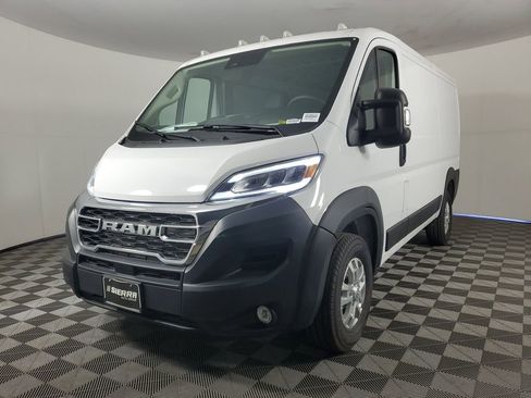 Used 2024 RAM ProMaster 2500 w/ Quick Order Package 22G SLT image 8
