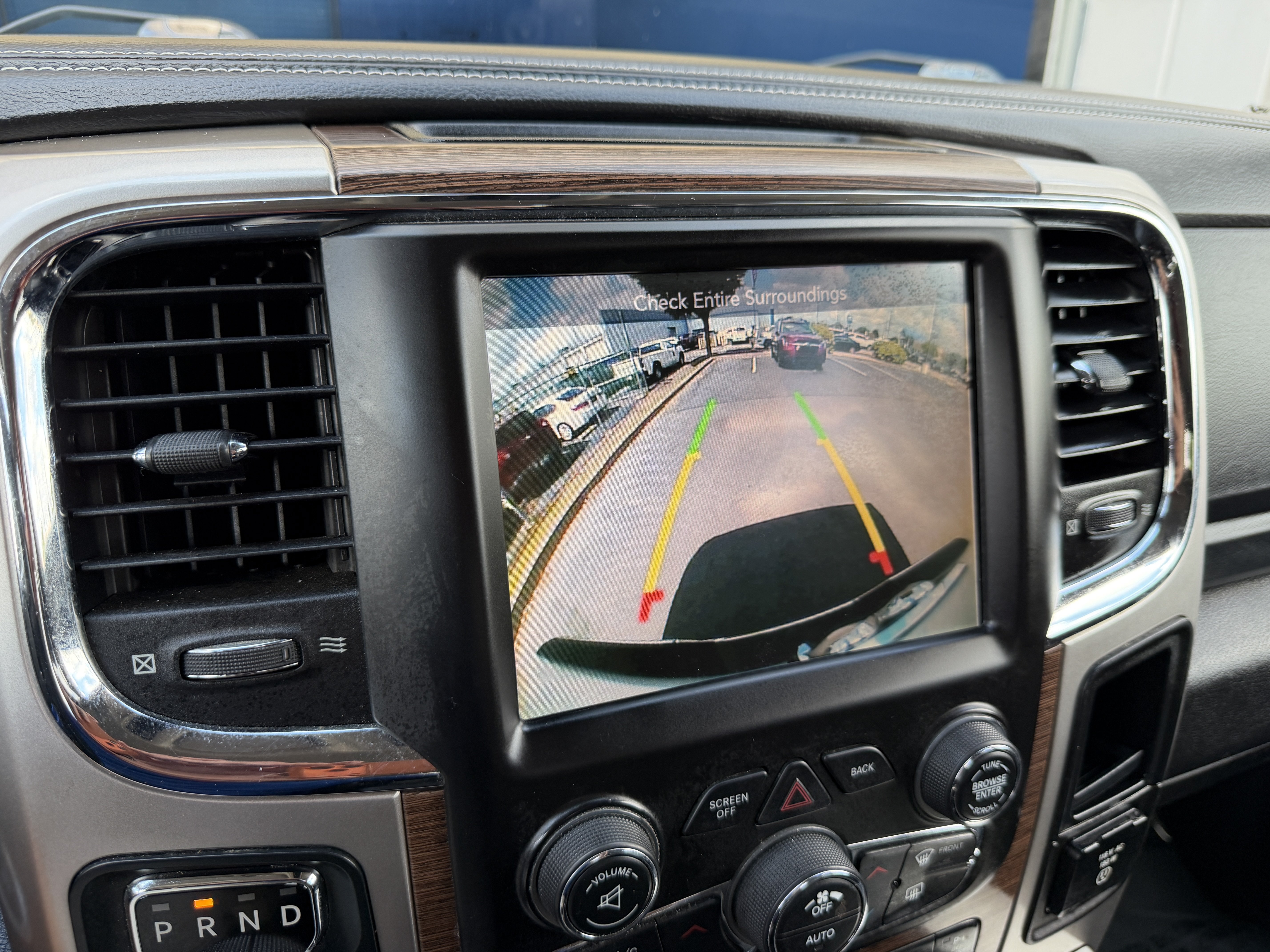 Used 2017 RAM 1500 Laramie w/ Convenience Group AWD/4WD image 22