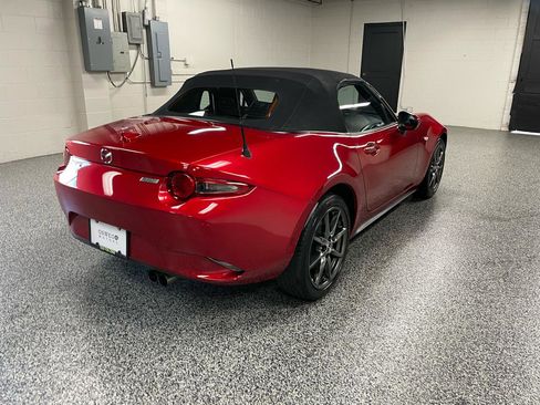 Used 2016 MAZDA MX-5 Miata Grand Touring RWD image 6