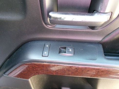 Used 2015 GMC Sierra 2500 SLE AWD/4WD image 23