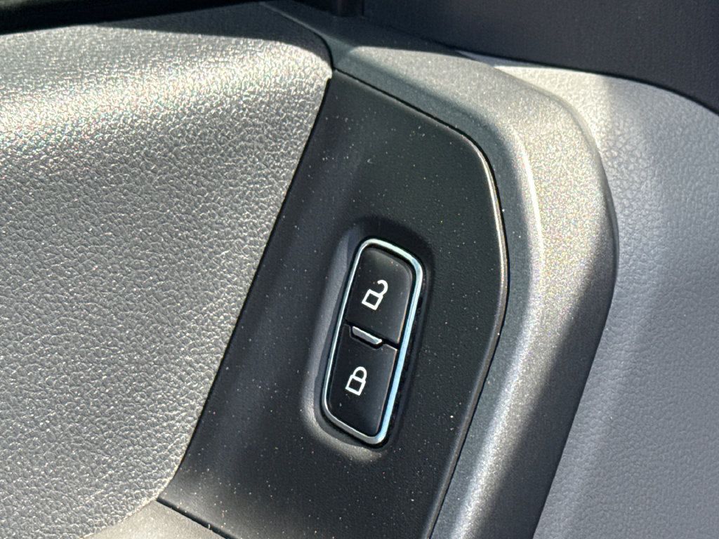 Used 2023 Ford F350 XLT w/ 360-Degree Camera Package AWD/4WD image 21