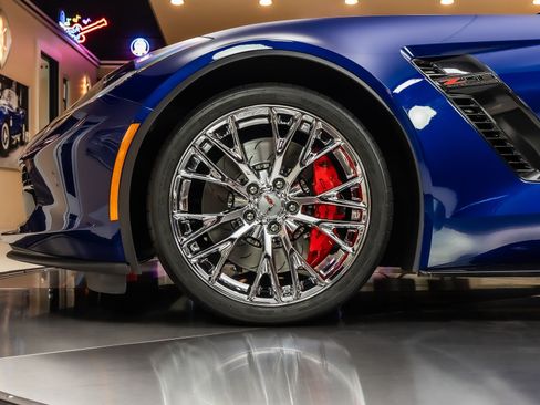 Used 2017 Chevrolet Corvette Z06 RWD image 5