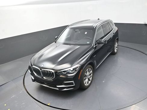 Used 2022 BMW X5 xDrive45e AWD/4WD image 25