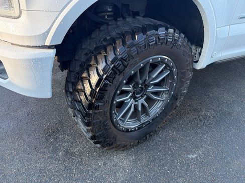 Used 2016 Ford F150 Limited AWD/4WD image 4